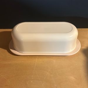 Vintage butter dish by Tupperware